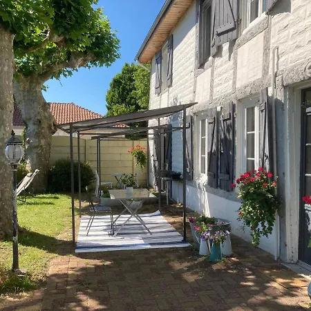 Entre Et Pins Penzion