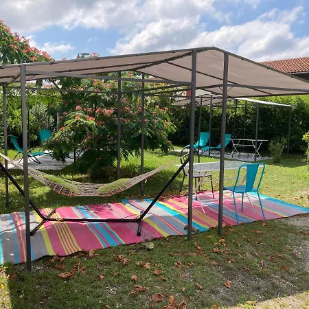 Entre Et Pins Guest house Saint-Julien-en-Born